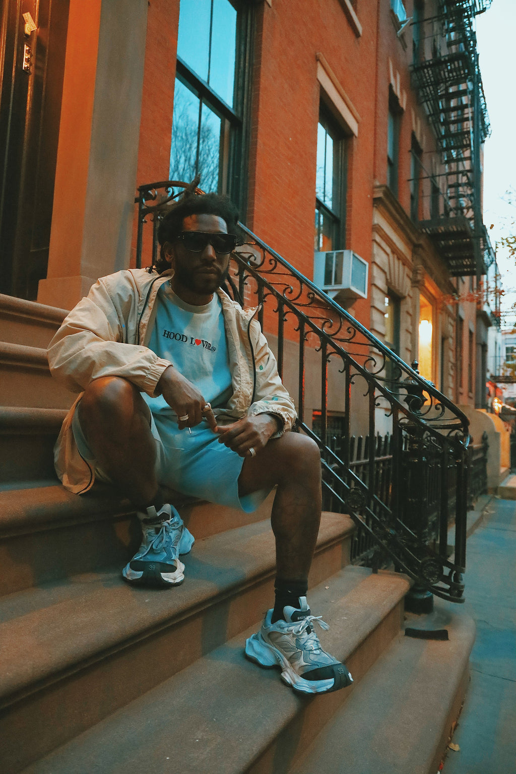 Hood Lover (Vintage Denim - Shorts)